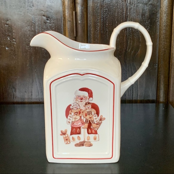 Villeroy & Boch Holiday 84oz Pitcher Villeroy Boch Ginger Charm